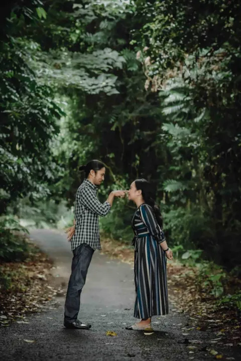 Foto sampul undangan Myra & Yepta