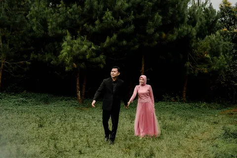 Foto sampul undangan Reni & Jevi