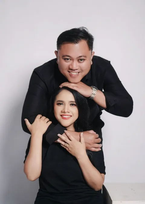 Foto sampul undangan Calvyin & Christine