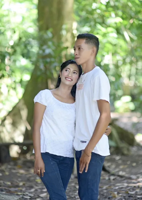 Foto sampul undangan Lia & Erwin