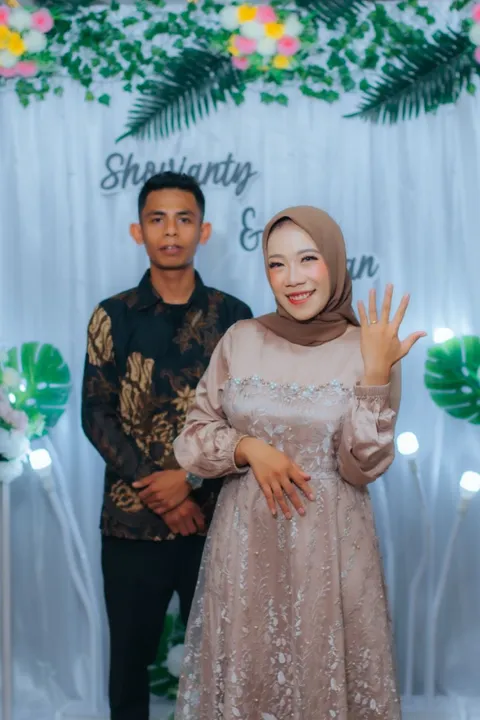 Foto sampul undangan Shovianty & Firman