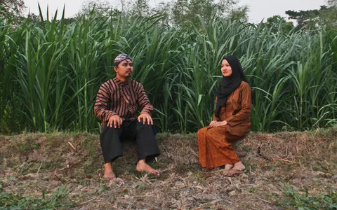 Foto sampul undangan Feri & Cendhi