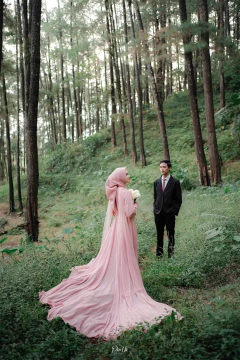 Foto sampul undangan Rais & Langen