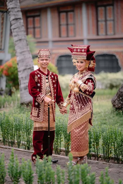 Foto sampul undangan Putru & Wahyu