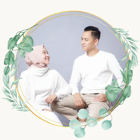 Foto sampul undangan Liya & Yoga