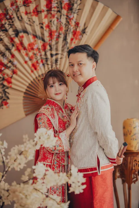 Foto sampul undangan Erick & Veren