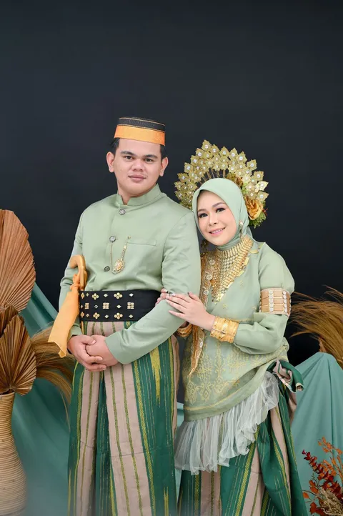 Foto sampul undangan Dya & Aan