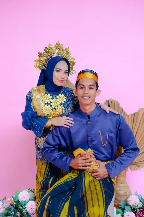 Foto sampul undangan Tania & Alif