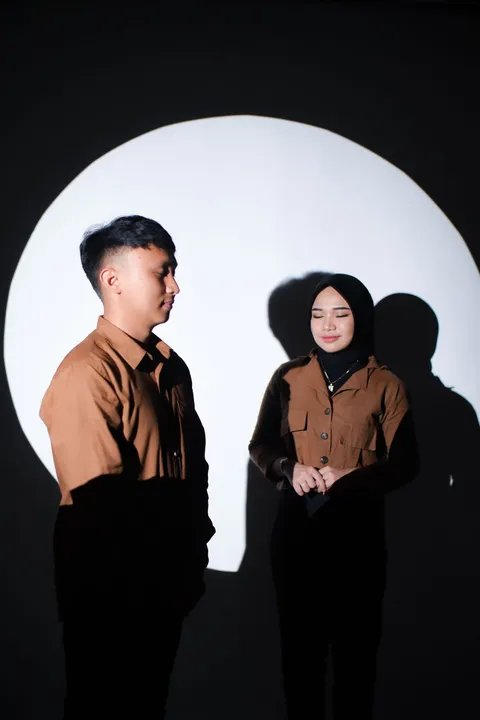 Foto sampul undangan Reyn & Alma