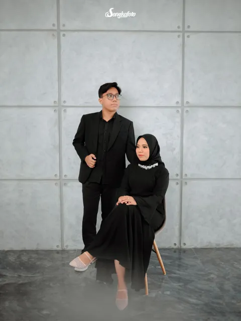 Foto sampul undangan Achra & Rizky