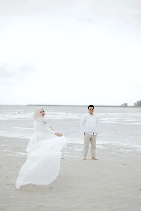 Foto sampul undangan Widya & Epin