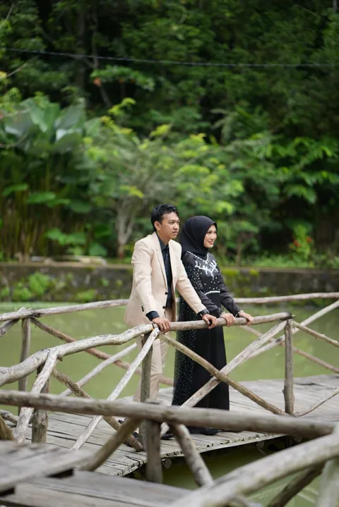 Foto sampul undangan Alfa & Hani