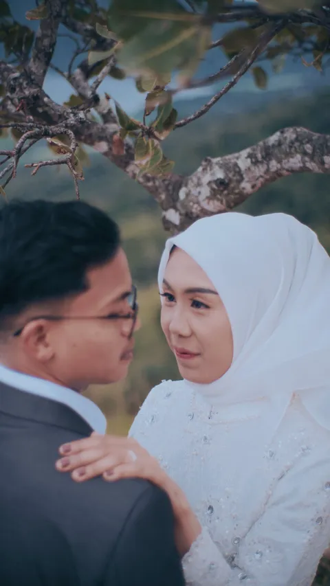 Foto sampul undangan Olla & Andi