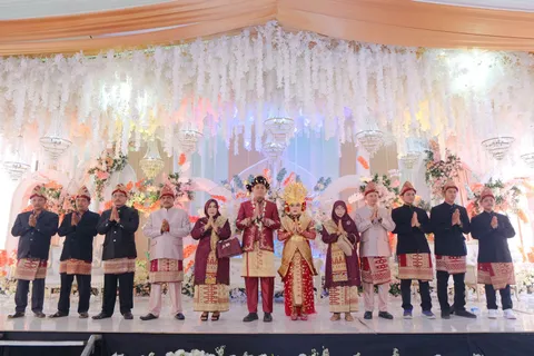 Foto sampul undangan Nofa & Hafizh