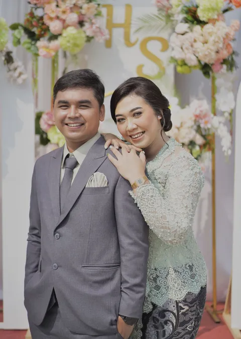 Foto sampul undangan Sinthya & Herianto