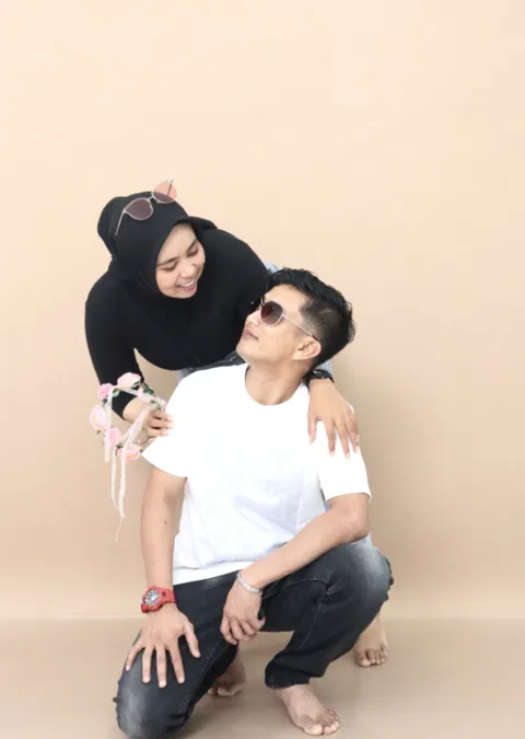 Foto sampul undangan Carolia & Afrian