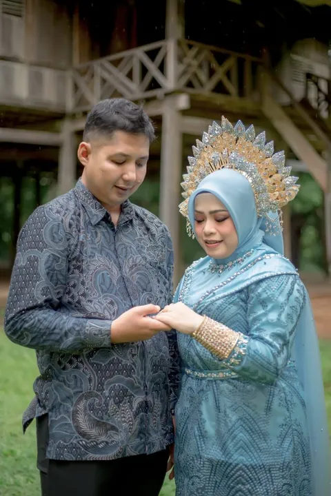 Foto sampul undangan Awhal & Phute