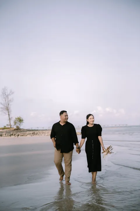 Foto sampul undangan Adis & Vijay
