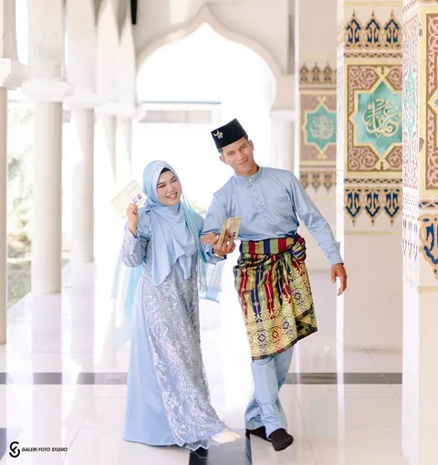 Foto sampul undangan Muhammad Rabbani & Para Yulia