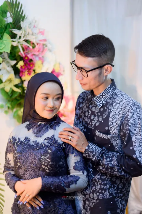 Foto sampul undangan Julianto & Cinta