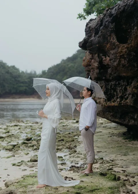 Foto sampul undangan Adhim & Ila