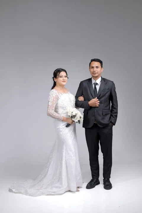 Foto sampul undangan Susan & Indra