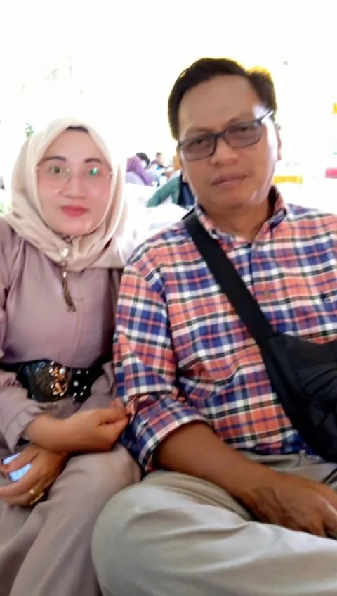 Foto sampul undangan Riady & Hanum