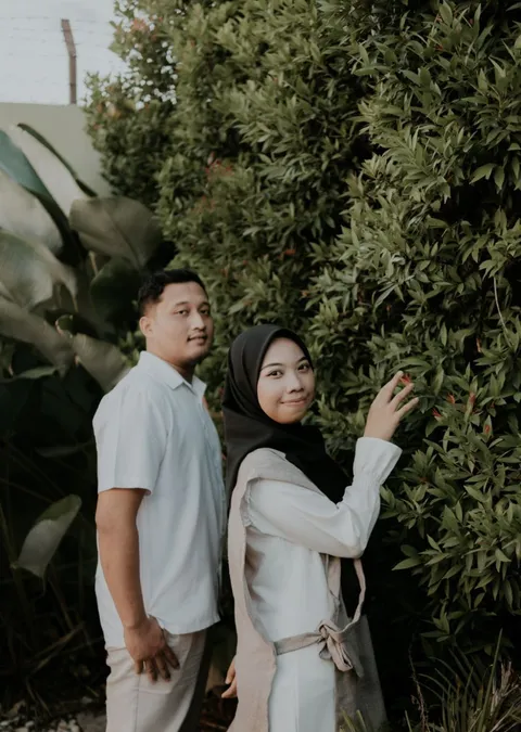 Foto sampul undangan Vistya Mira Kusuma & Alex Haryanto