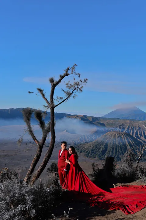 Foto sampul undangan Prima & Lisa