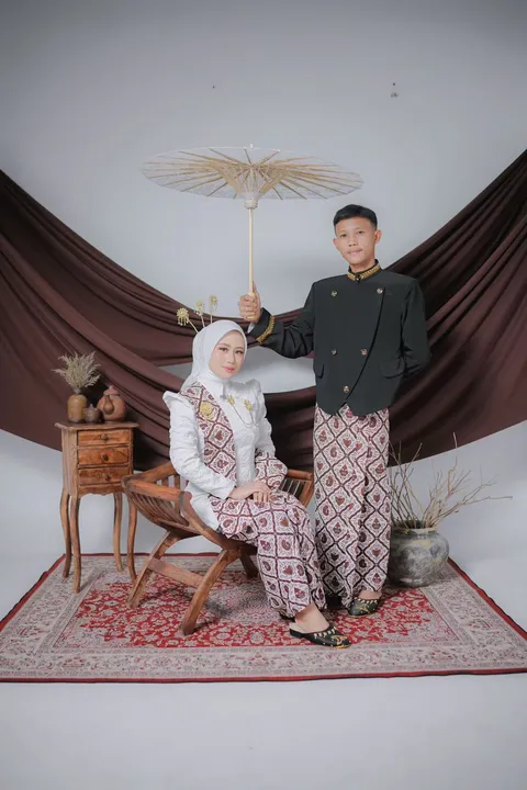 Foto sampul undangan Yeni & Aldi