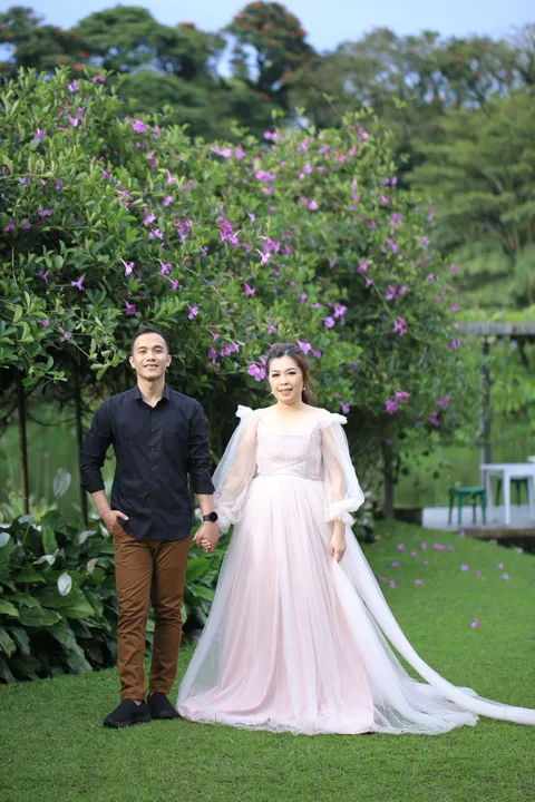 Foto sampul undangan Linda & Garry