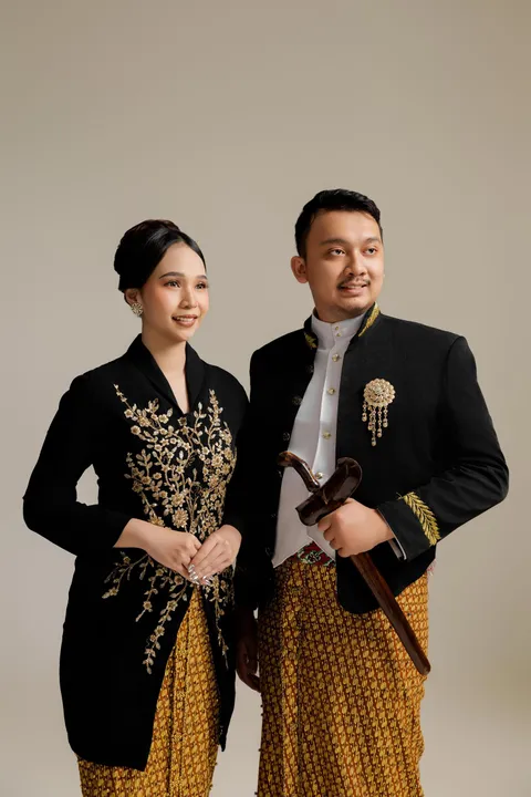 Foto sampul undangan Idham & Mega